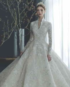 Modern Gown (Wedding Looks For Girl)