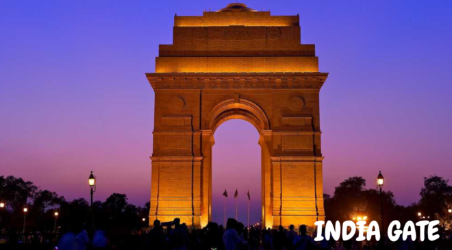 Places to visit in Delhi at night-India gate