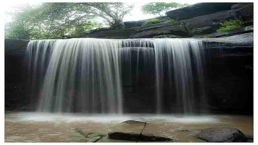 Charre-Marre Waterfall