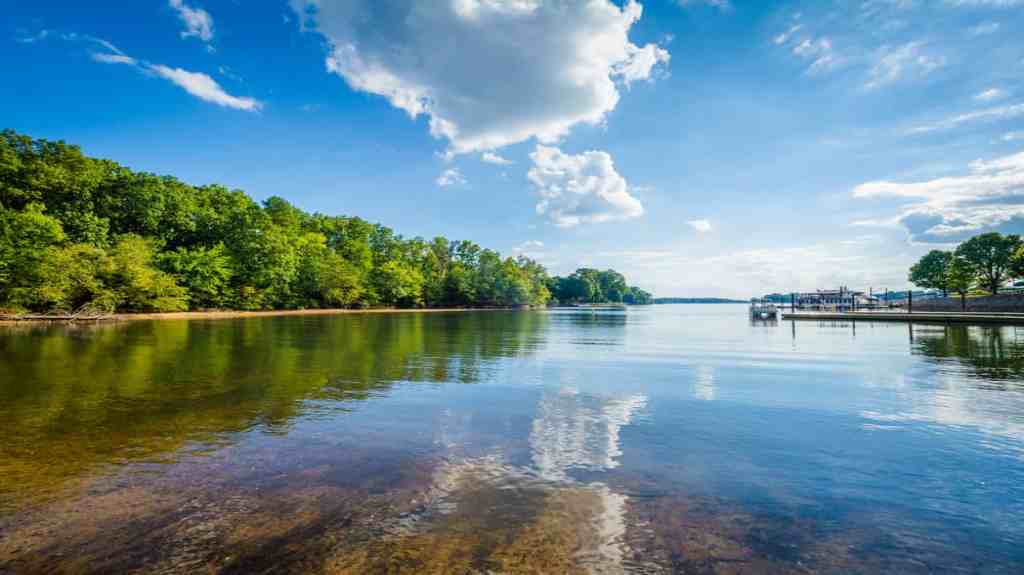 Top 20 Lakes in North Carolina