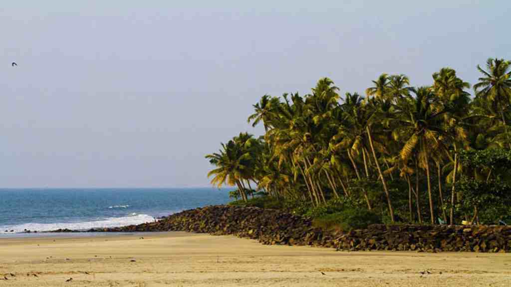 Andhakaranazhi Beach