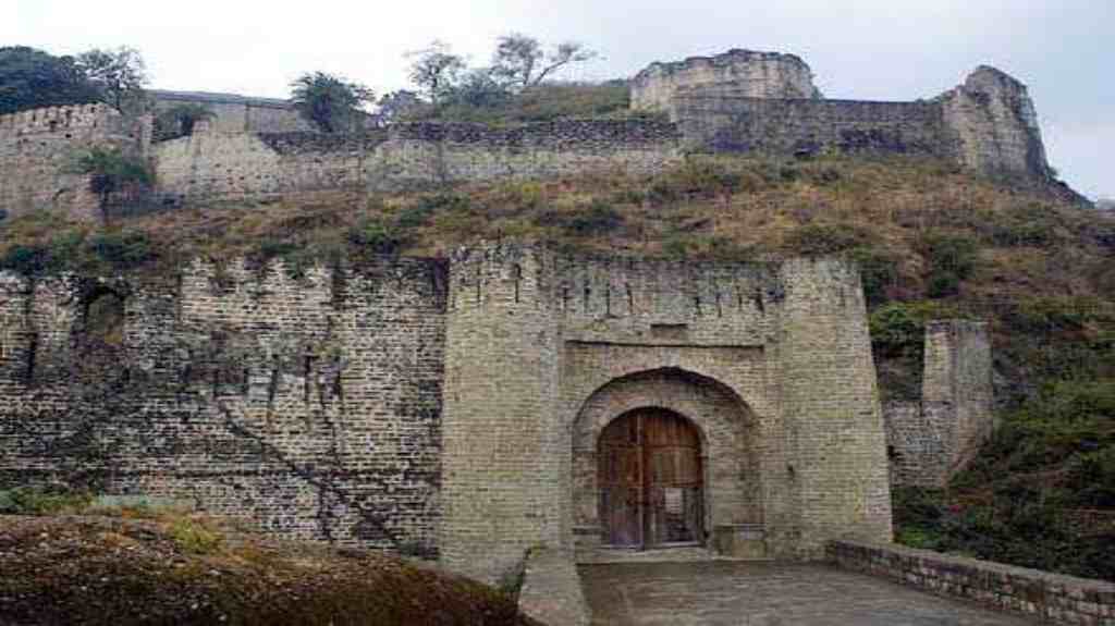 Guler Fort