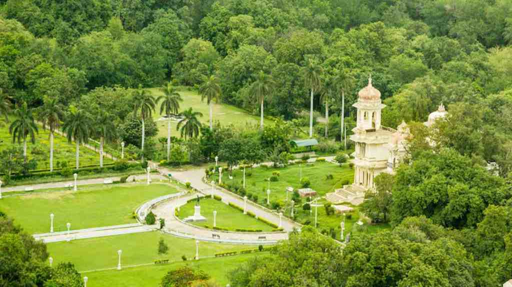 Gulab Bagh and Zoo, Udaipur