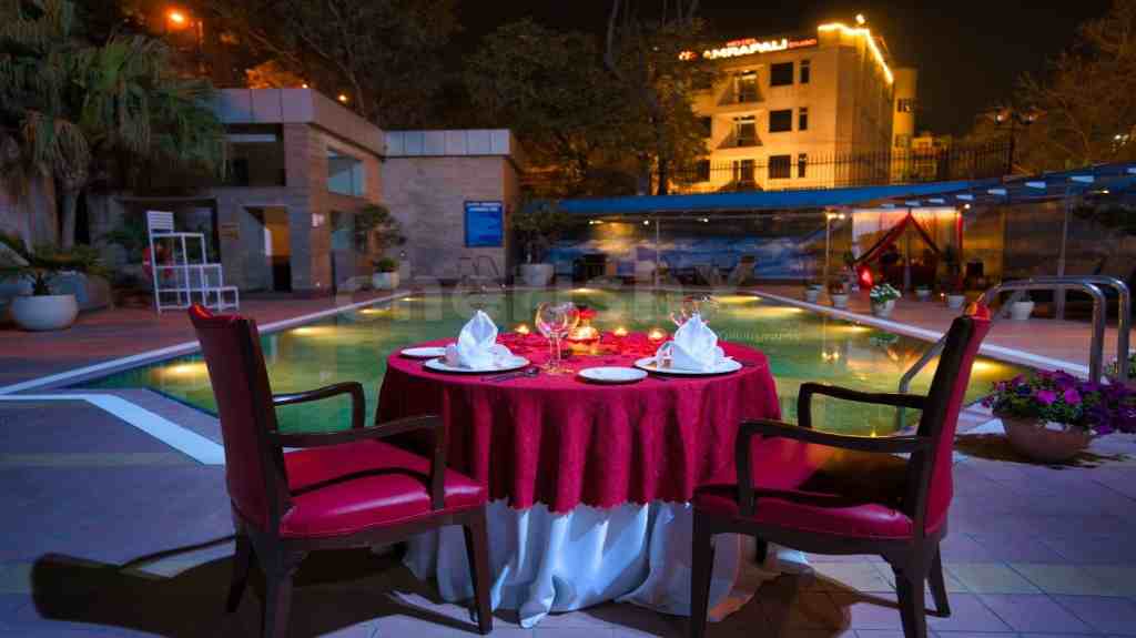Best Poolside Candle Light Dinner in Delhi