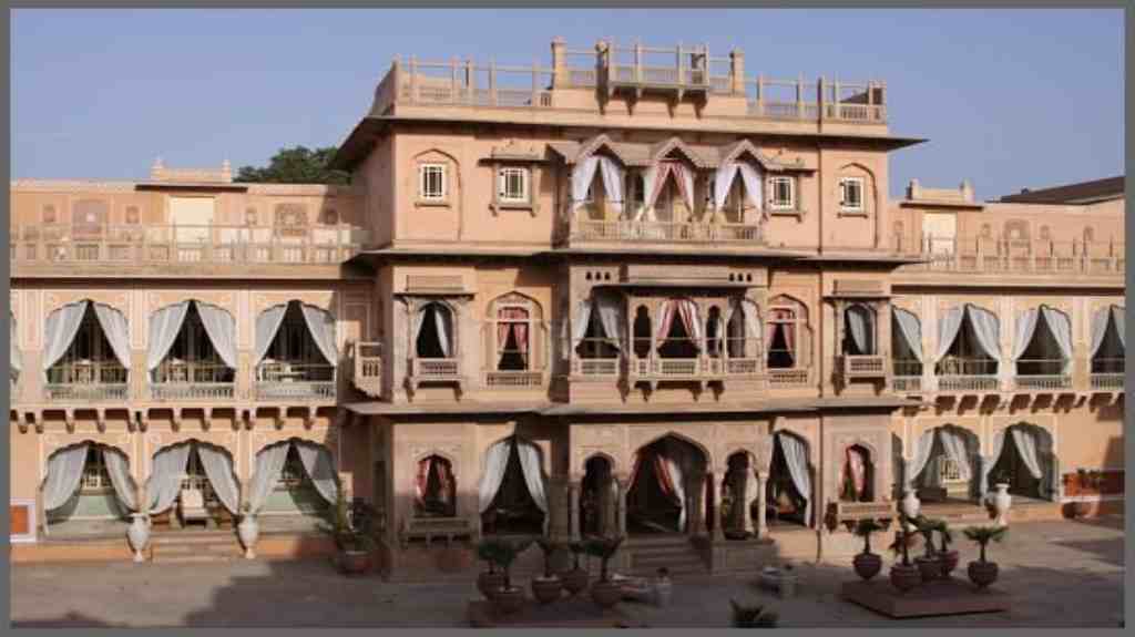 Chomu Palace